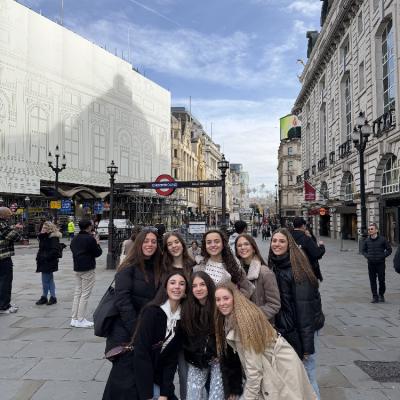 London 26 0007