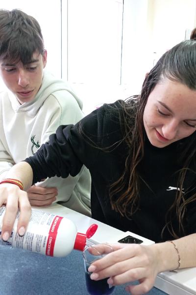 Semana Ciencia 25 Quimica 002